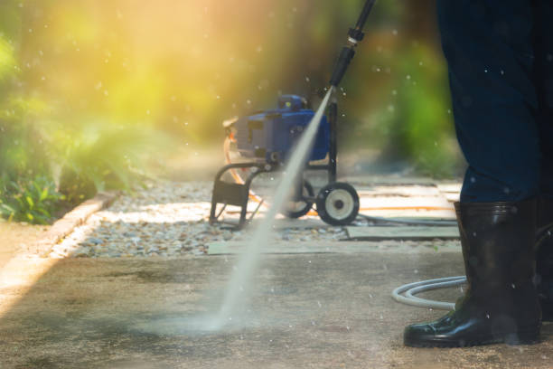 Professional Pressure Washing in Lucerne, CA